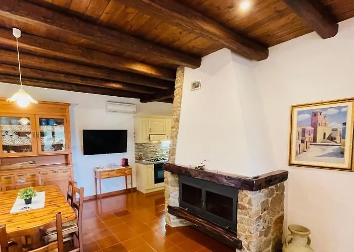 Летний дом House Suestellas Теулада